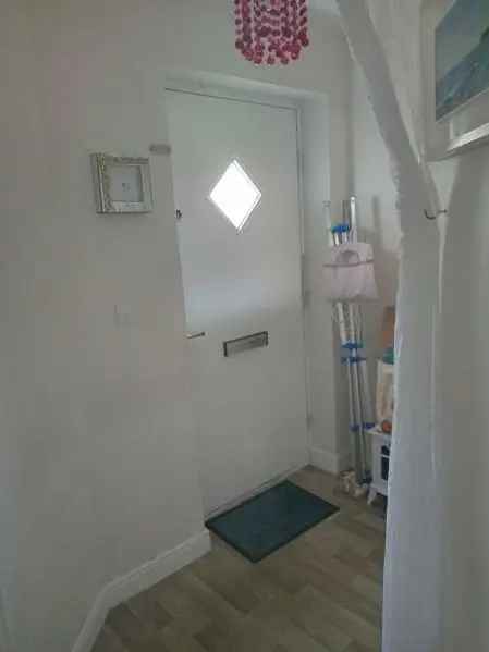 Flat For Rent in Wigan, England