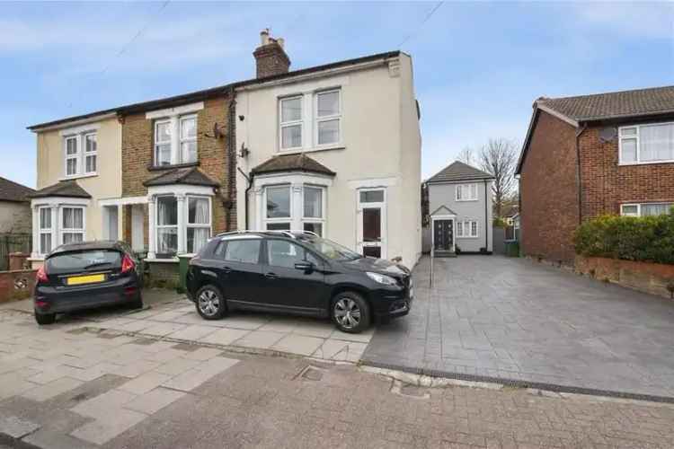 3 bedroom end of terrace house for sale