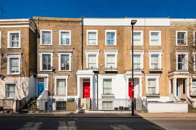 5 Story House for Sale in London N1