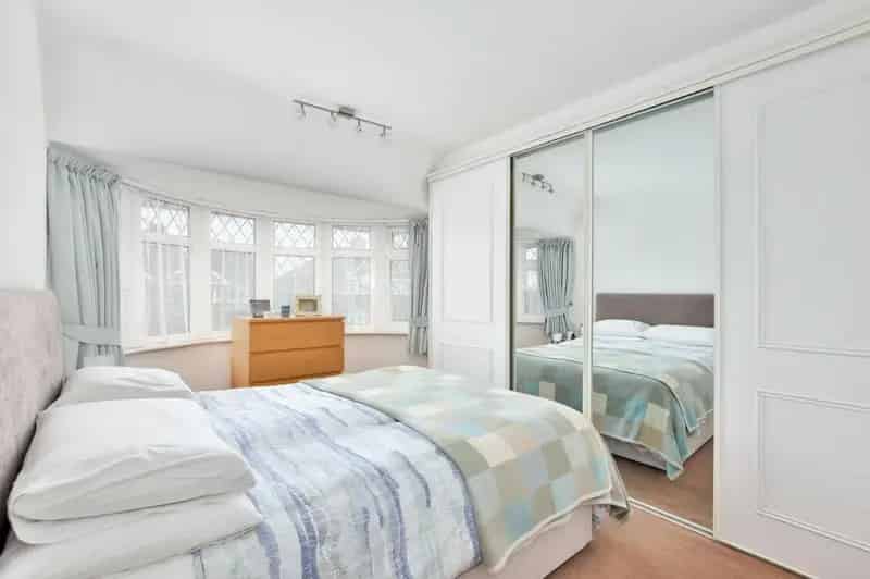 4 Bed Property For Sale