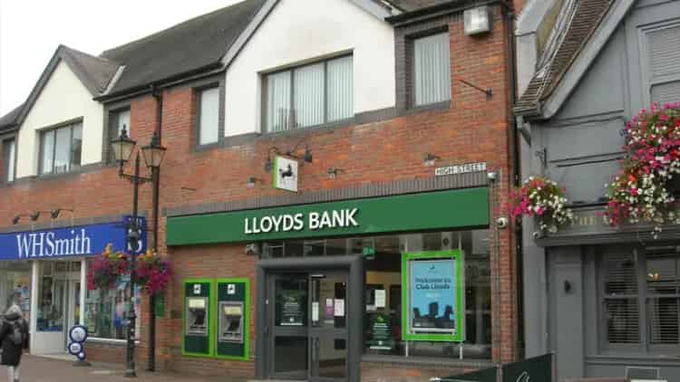 Lloyds Bank Branch Commercial Property For Sale or Rent