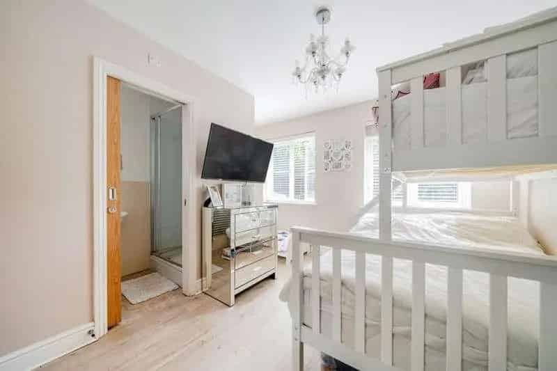 2 Bed Semi-Detached House for Sale