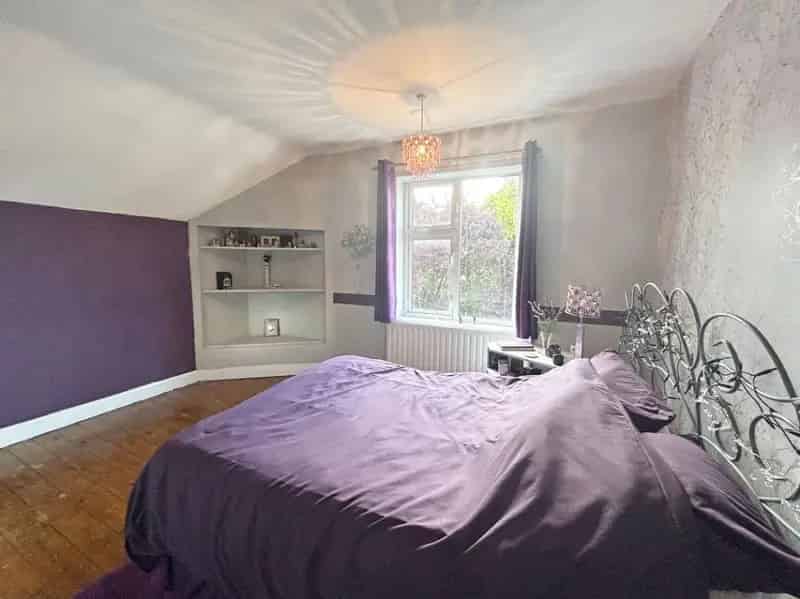 4 Bed House For Sale Seacroft Location