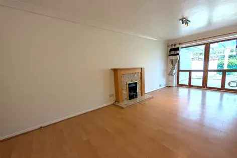 3 Bed Semi-Detached House Shirley Southampton Integral Garage Conservatory