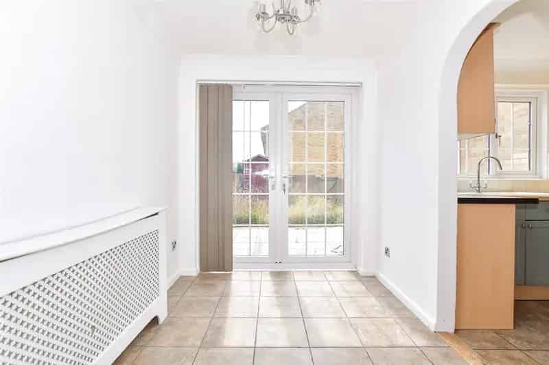 2 Bedroom Terraced House for Sale - Ideal First Time Buy or Investment