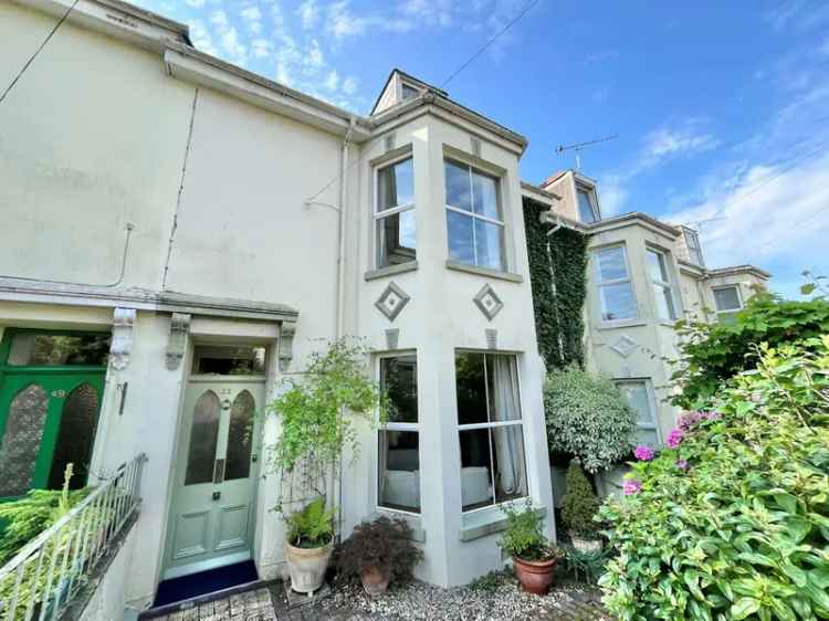 House For Sale in Saltash, England