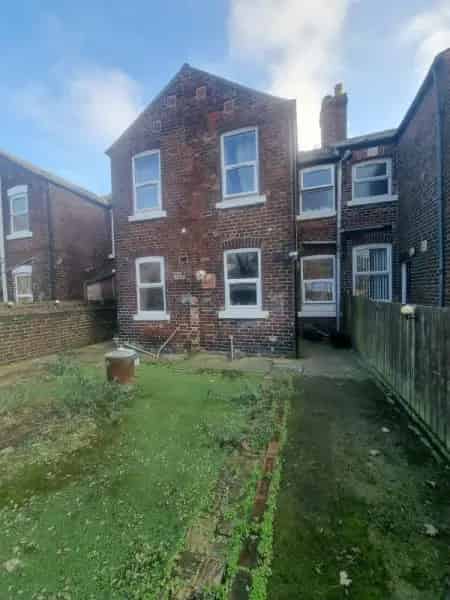 Spacious 5-6 Bed House Great for Mobility Needs