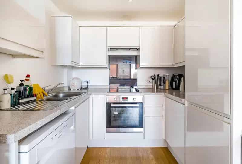 3 Bedroom Apartment for Sale near Portland Square