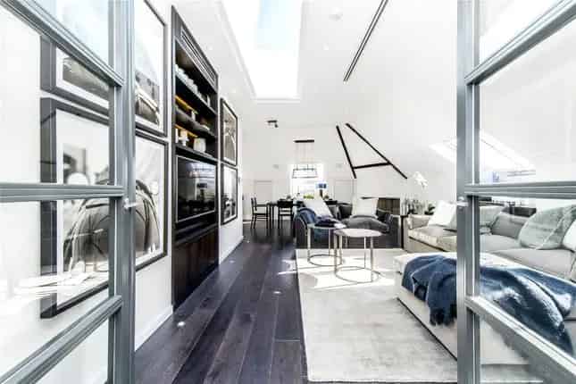 Luxury 3-Bedroom Penthouse Apartment Chelsea London