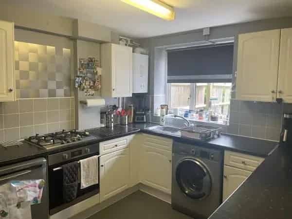2 Bedroom Ground Floor Maisonette Near Croydon Wimbledon