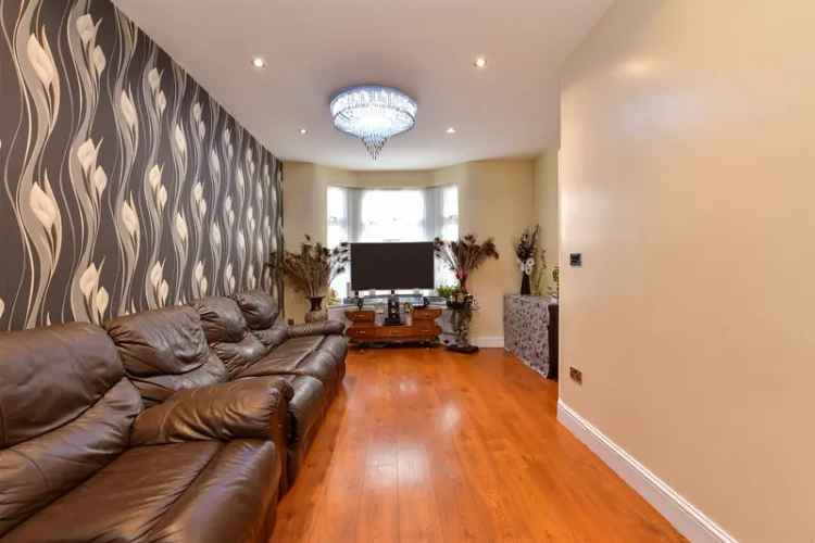 4 bedroom terraced house for sale