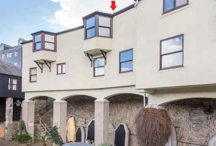 4 Bedroom Apartment for Sale