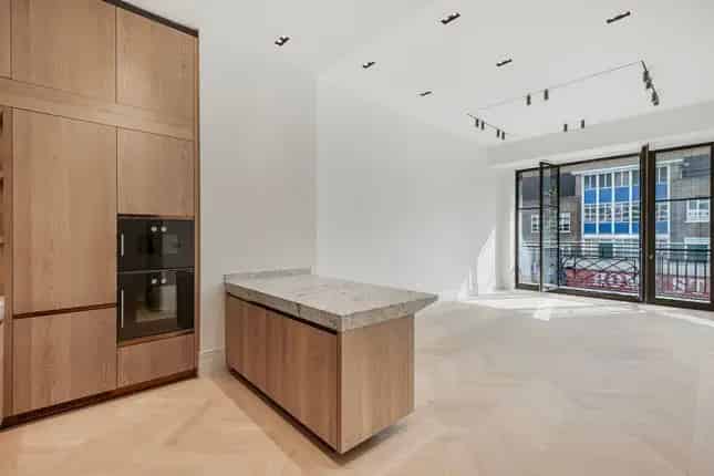 Luxury One-Bedroom Duplex Flat for Sale in The Whiteley London