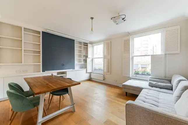 Maisonette to rent in Rochester Row, Westminster, London SW1P