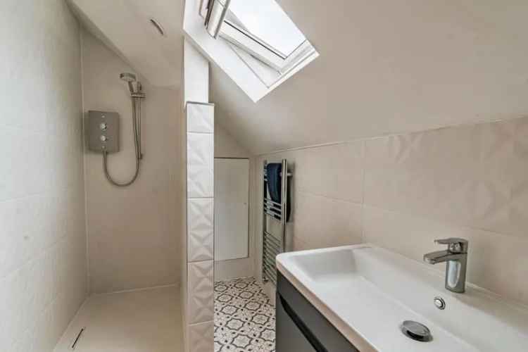 6 Bedroom Detached House with Planning Consent