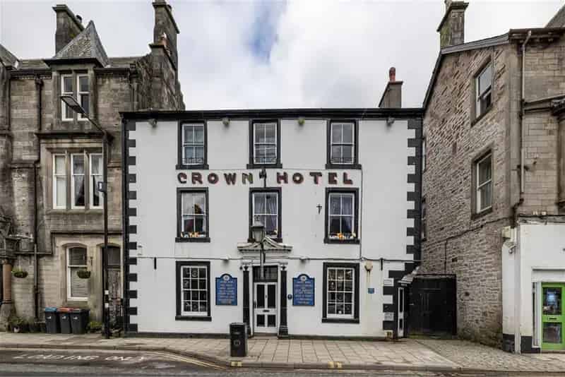 10 Bedroom Hotel with Function Suites - Commercial Investment Opportunity