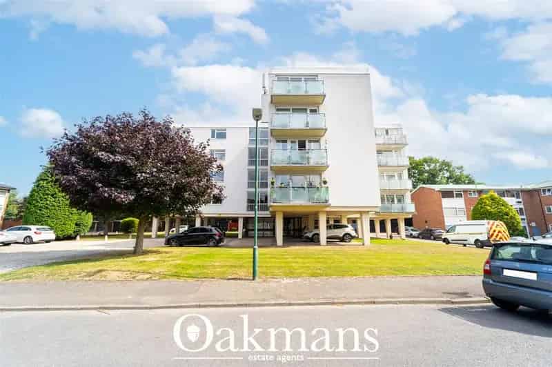 2 Bedroom Apartment for Sale in Birmingham