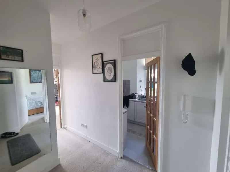 1 Bed Flat for Sale Over 55s Shared Ownership Stunning Sea Views