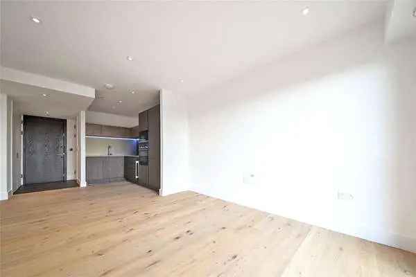 14th Floor 1-Bed Apartment Vauxhall London