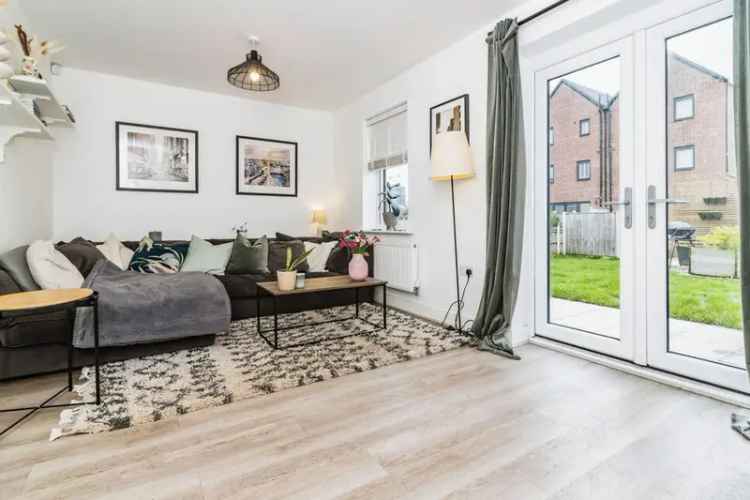 3 Bedroom End Terrace House for Sale Manchester M4