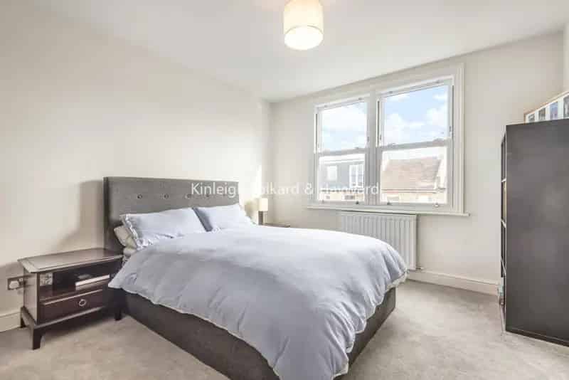 3 Bedroom House in Tooting with Garden and Study