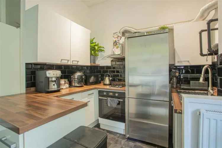 1 Bedroom Flat for Sale Near Royal United Hospital