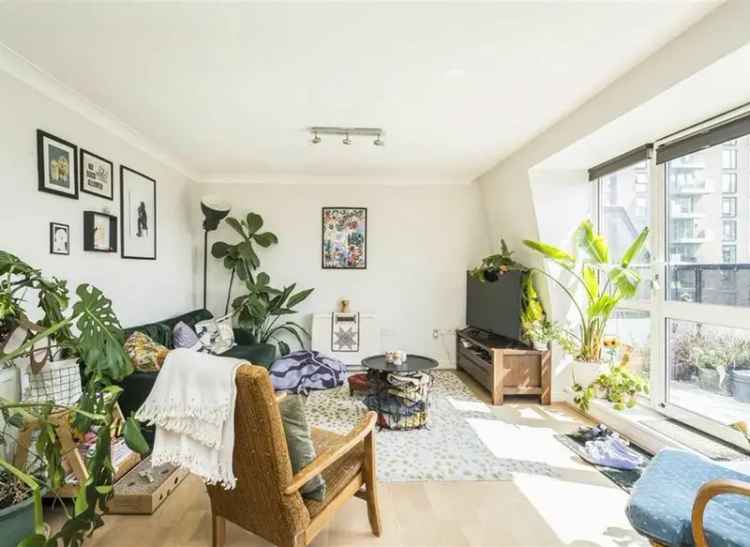 2-Bed Modern Apartment near Canary Wharf and City