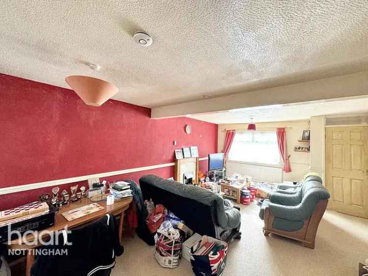 2 bedroom semi-detached house for sale