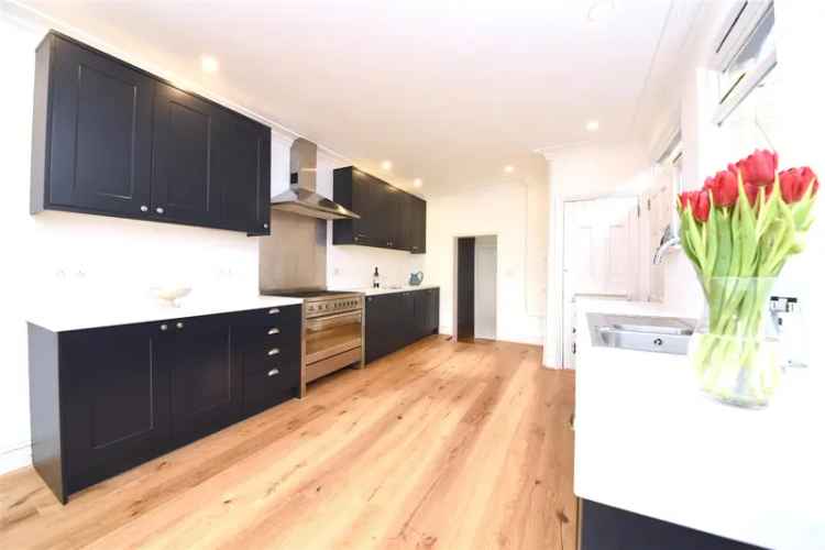 4 Bedroom Semi Detached House to Rent East Finchley