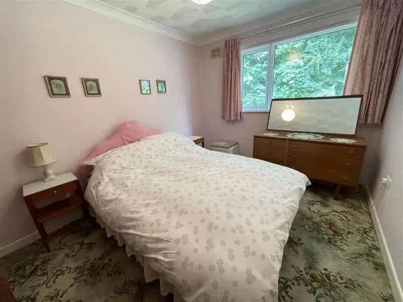 3 Bed Detached Bungalow For Sale Harnham Salisbury