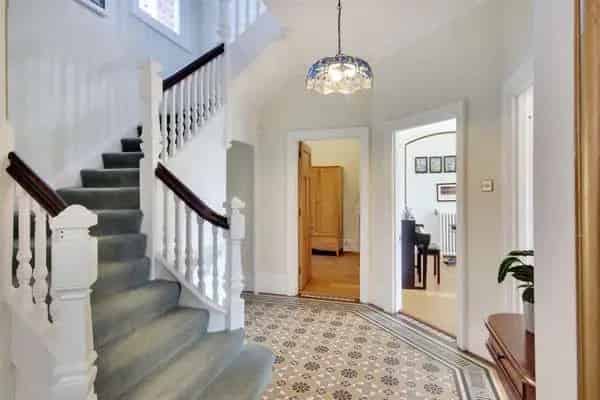 5 Bedroom Victorian House with Landscaped Gardens and Summerhouse