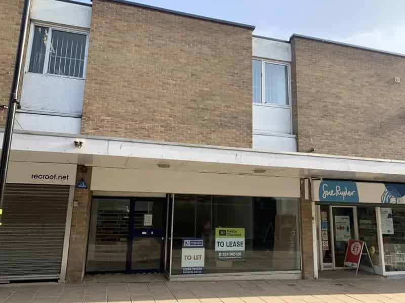 Ground and First Floor Retail Unit with Kitchenette and Storage