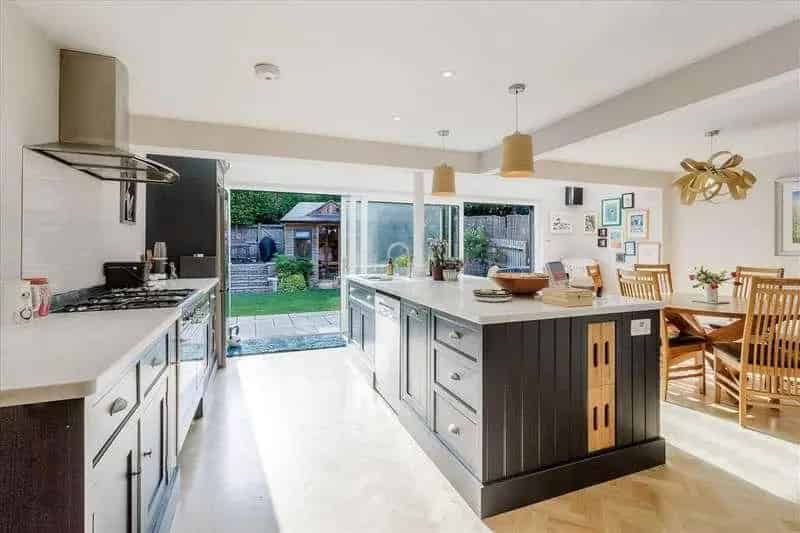 5 Bed Detached House for Sale Olney