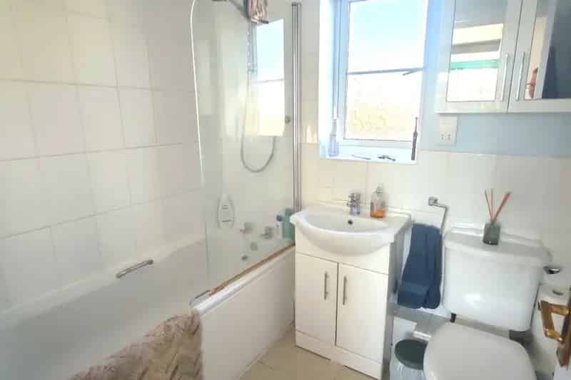Stunning Coach House in Moreton Hall Bury St Edmunds