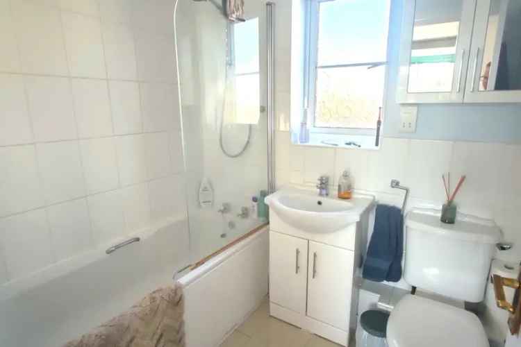 Stunning Coach House in Moreton Hall Bury St Edmunds