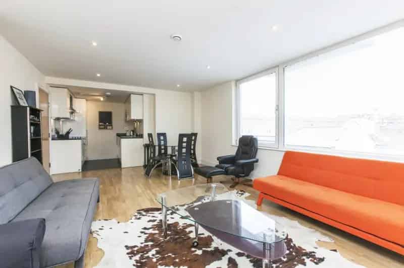 2 Bedroom Flat near Brick Lane Shoreditch London