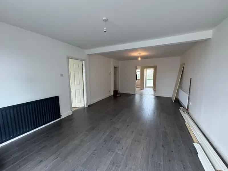 3 Bed Semi-Detached House Nuneaton Zero Deposit Available