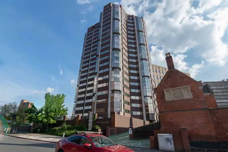 1 Bedroom Flat for Sale - Quick Sale Guaranteed