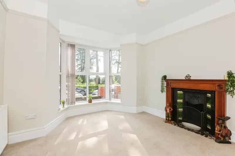 3 Bedroom Terraced House Gorseinon