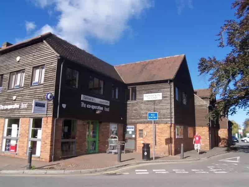 Modern Office Suites in Refurbished Multi-Tenanted Building