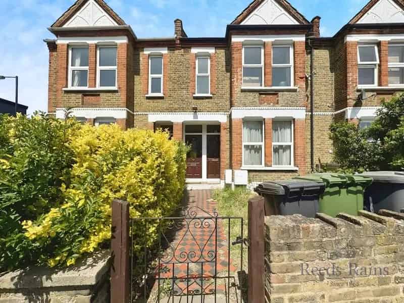 3 Bedroom Flat to Rent London SE13