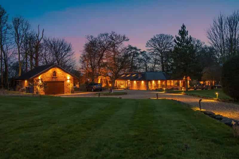 7 Acre Estate 5 Beds Barnsley Road Silkstone