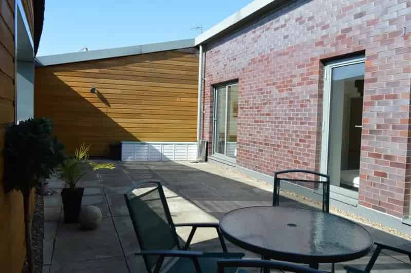 2 bedroom Flat
 To Rent