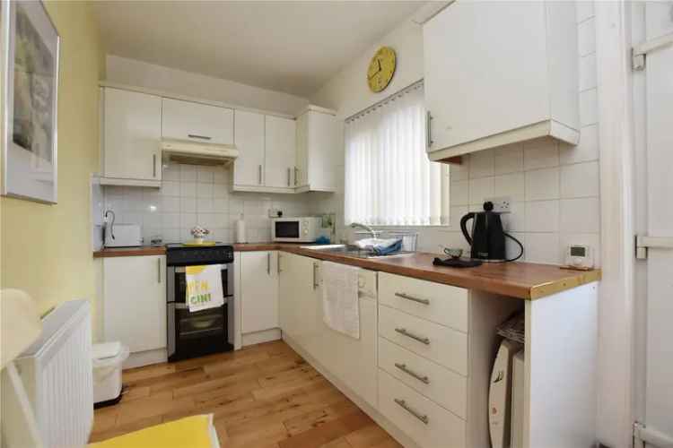 House For Sale in Leeds, England