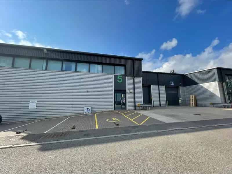 Orpington Industrial Units - High Spec Warehouse Space