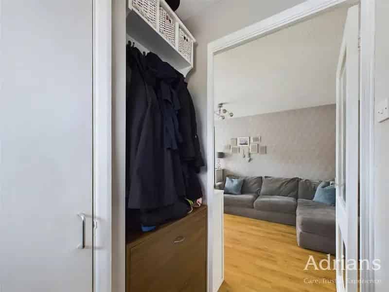 2 Bedroom Bungalow for Sale in Chelmsford