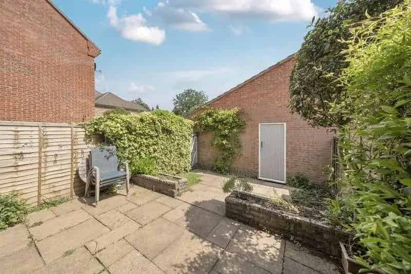 3 Bed House for Sale near Windlesham