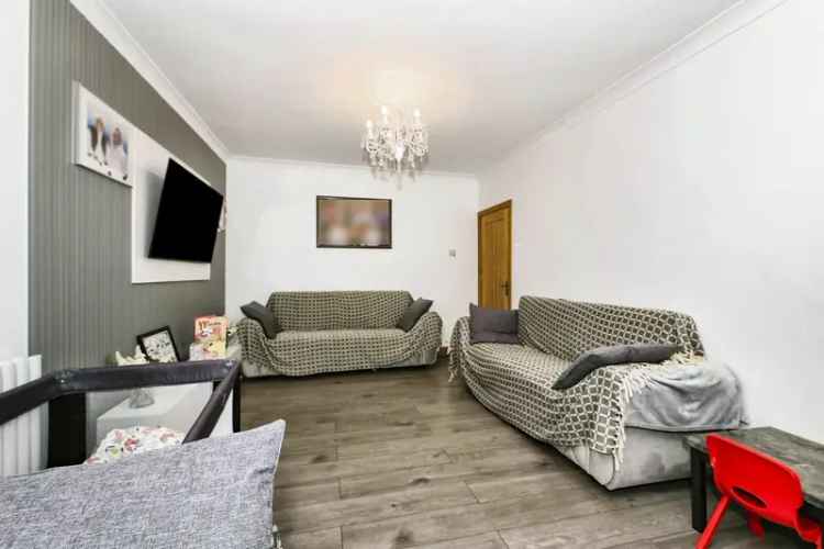 Immaculate Extended Semi Detached House New England