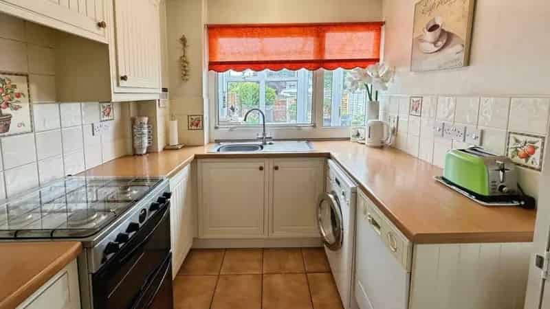 3 Bed House for Sale -  Immaculately Presented Family Home