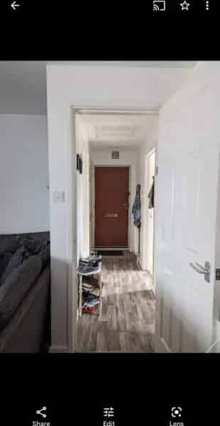 Large Car Park, Communal Garden, Large Lounge House